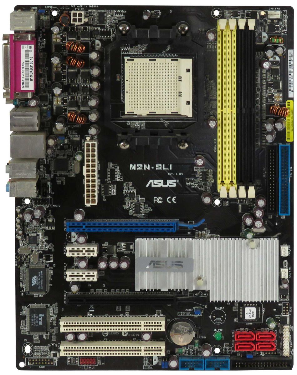 ASUS M2N-SLI su AM2 DDR2 PCI PCIe ATX