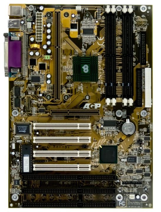 CHAINTECH 6BTM0-P100A SLOT1 SDRAM AGP PCI ISA