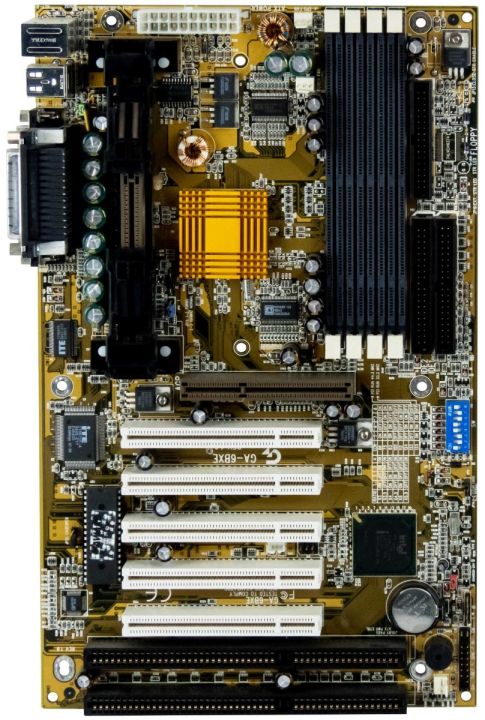 MOTHERBOARD GIGABYTE GA-6BXE SLOT1 SDRAM ISA PCI