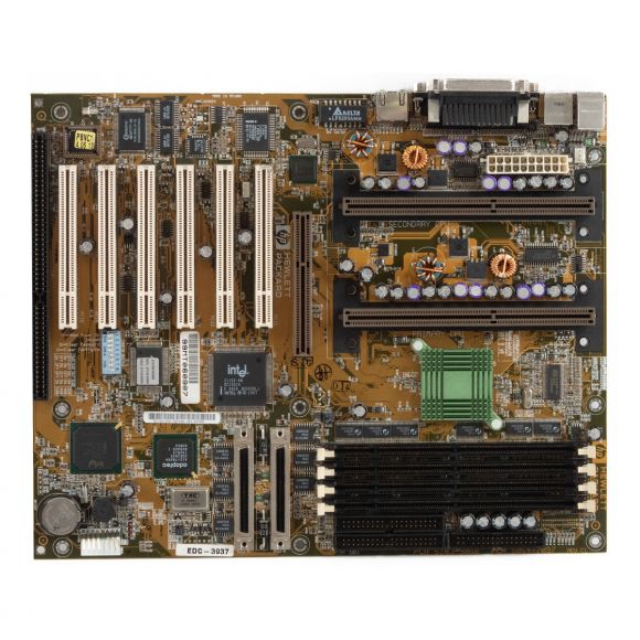 HP D7140-63000 SLOT1 SDRAM PCI ISA AGP BLACK DOG NETSERVER E60